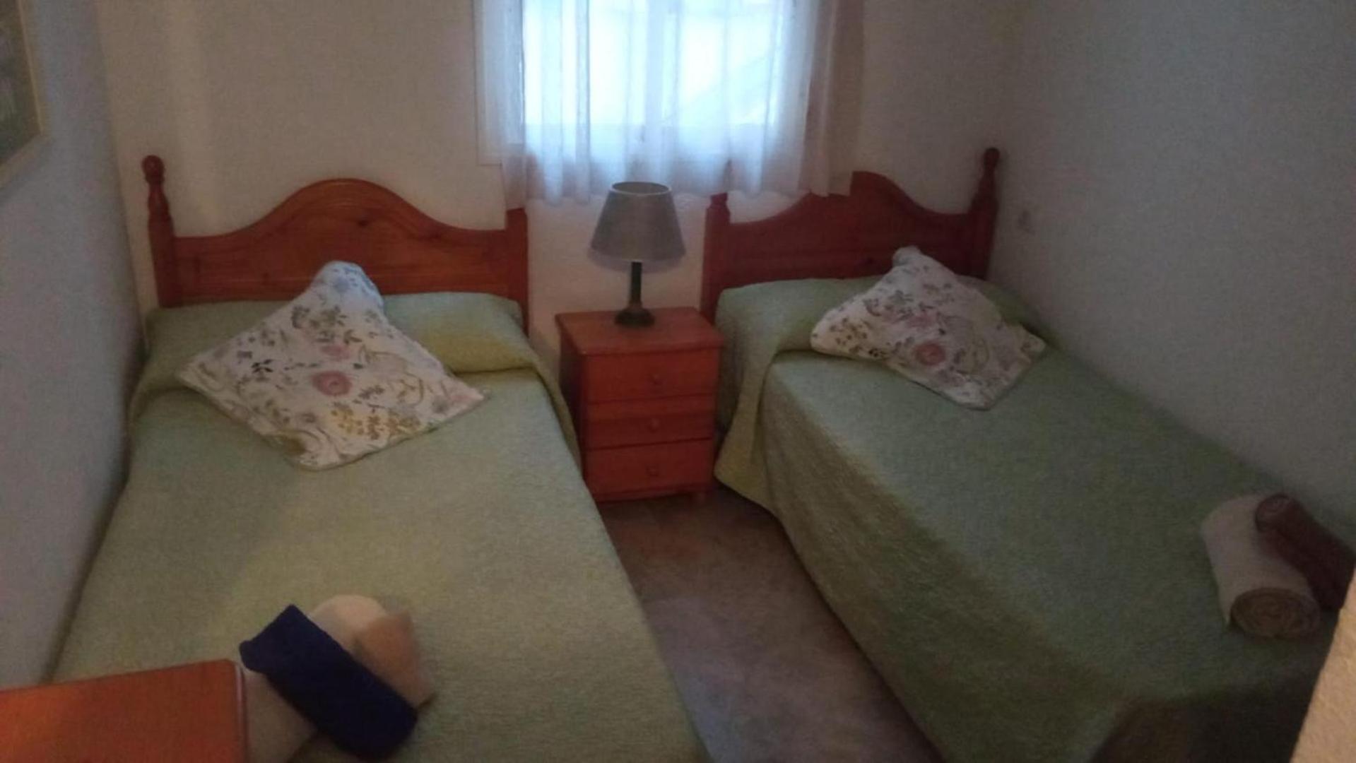 Central 2-Bed Apartment In Estepona Port Екстериор снимка